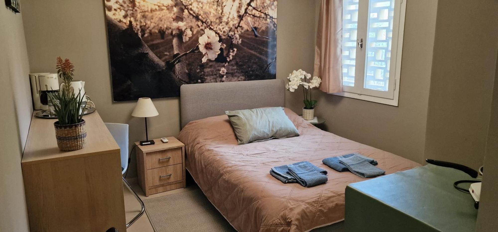 A Cozy Affordable Place At Voula Athena Bagian luar foto